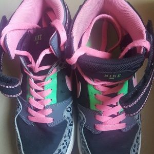 Nike Girls Basketball Shoes